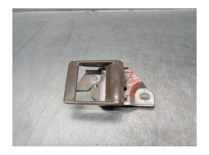 Recambio de maneta interior delantera derecha para mitsubishi l 200 (k34t) 2.5 turbodiesel referencia OEM IAM MB320378  