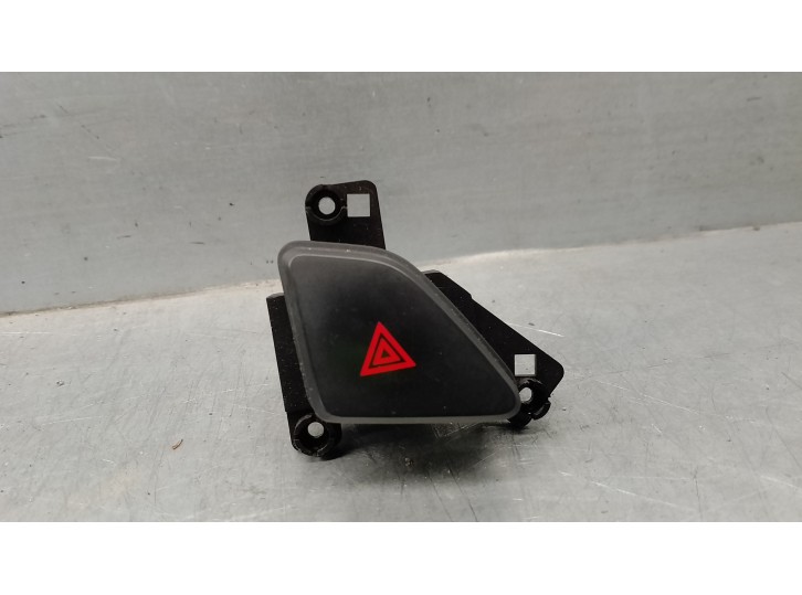 Recambio de warning para hyundai i30cw 1.6 crdi cat referencia OEM IAM 864W0140 