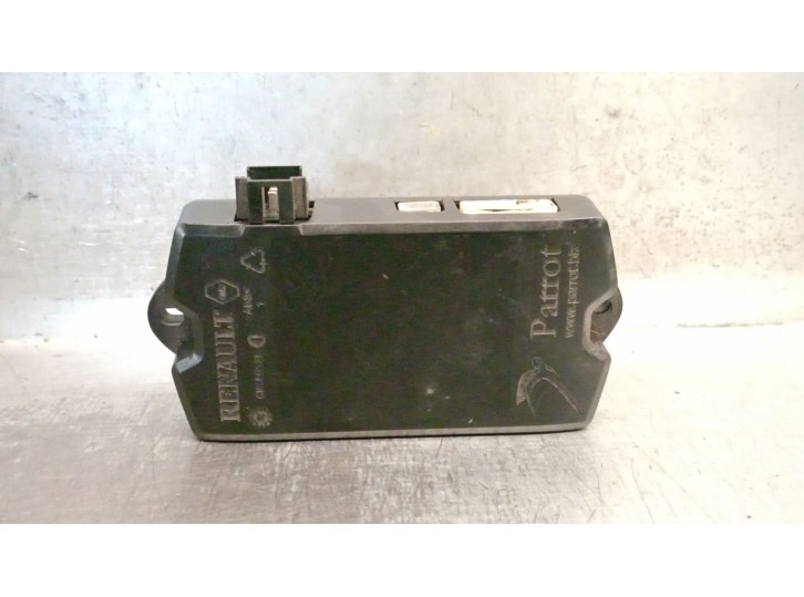 Recambio de modulo electronico para renault scénic ii (jm0/1_) 1.6 16v (jm1r) referencia OEM IAM 8200624041G  CK4160 PARROT