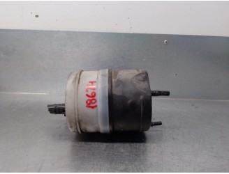 Recambio de acumulador central amortiguacion para land rover discovery 2.7 td v6 cat referencia OEM IAM RQB000513  