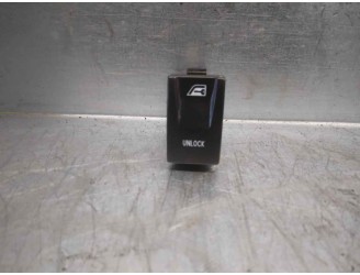 Recambio de botones salpicadero para ssangyong musso 2.9 turbodiesel cat referencia OEM IAM 