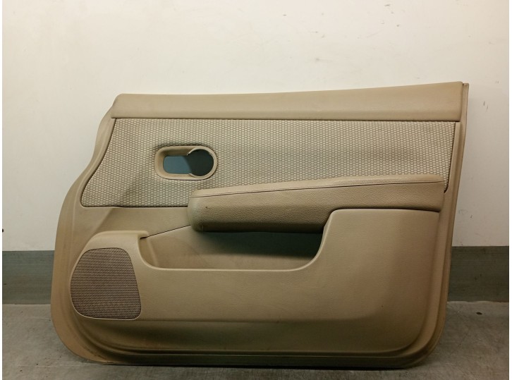 Recambio de guarnecido puerta delantera derecha para nissan tiida hatchback (c11) 1.5 dci referencia OEM IAM 80900EM12B 80900EM1