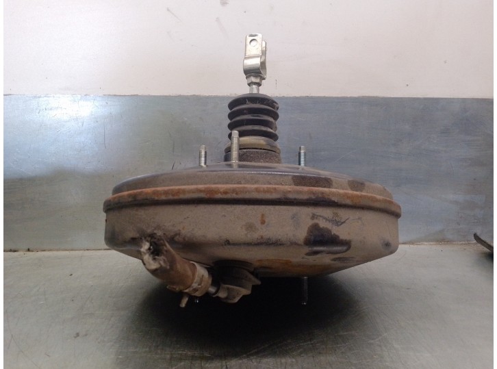 Recambio de servofreno para toyota auris 1.4 16v cat referencia OEM IAM 4720002581 0204051450 BOSCH