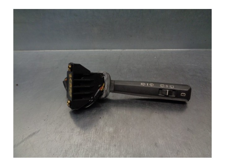 Recambio de mando limpia para volvo v70 familiar 2.5 turbodiesel referencia OEM IAM 9128367 