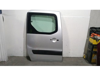 Recambio de puerta lateral corredera derecha para peugeot partner kombi confort referencia OEM IAM 9831169680 9831169680 