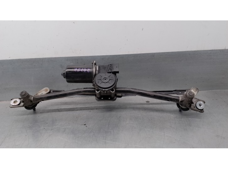 Recambio de motor limpia delantero para hyundai i30cw 1.6 crdi cat referencia OEM IAM 981002L000  