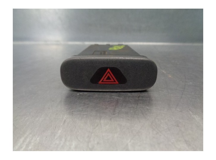 Recambio de warning para volvo v70 familiar 2.5 turbodiesel referencia OEM IAM 6849843  