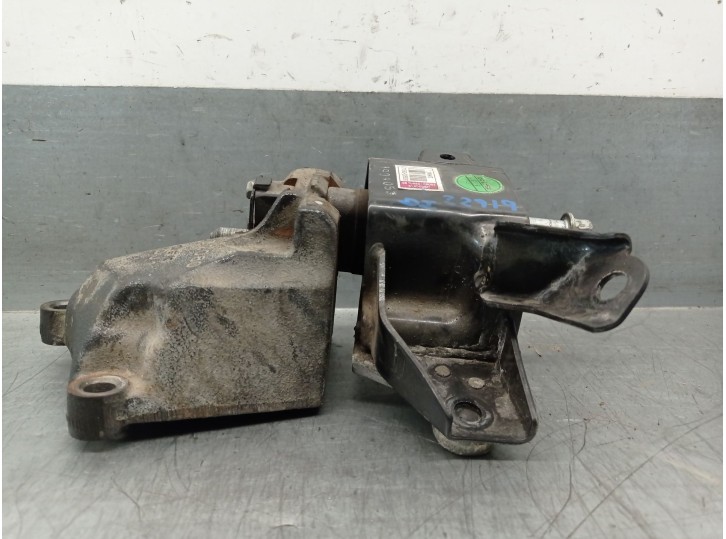 Replacement left engine mount for Hyundai i20 II (GB, IB) 1.0 T-GDI OEM IAM reference 21830C8500 21830C8500 