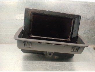 Replacement multifunction display for Audi Q3 (8UG) 2.0 16V TDi OEM IAM reference 8U0857273E 8UO857273E 