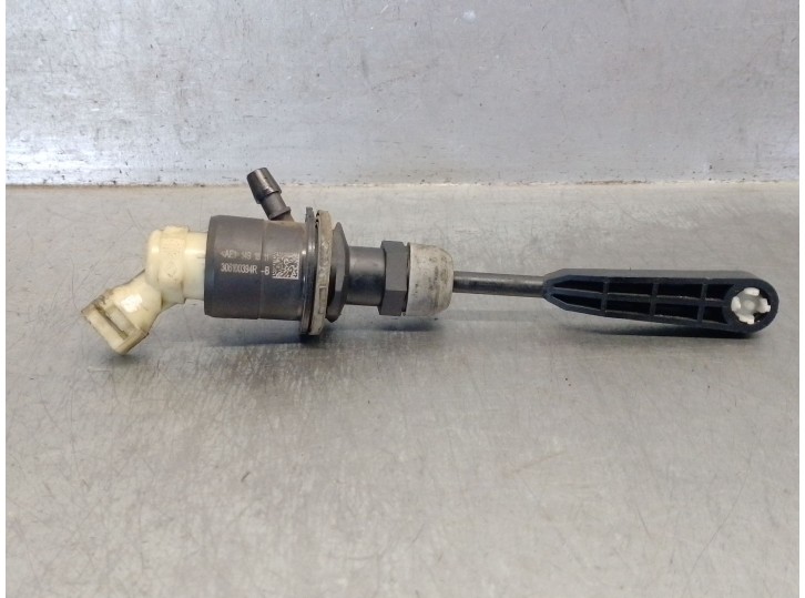 Recambio de bomba embrague para dacia logan mcv ii tce 90 (k8m1) referencia OEM IAM 306100394R 306104118R 