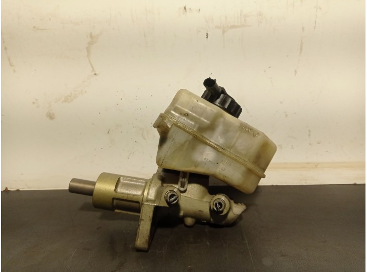 Replacement brake pump for BMW 3 (E90) 320 d OEM IAM reference 03350886541 34336785664 