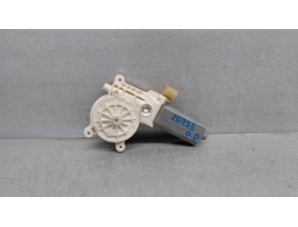 Recambio de motor elevalunas delantero derecho para renault clio ii fase ii (b/cb0) 1.5 dci diesel referencia OEM IAM 7701207254