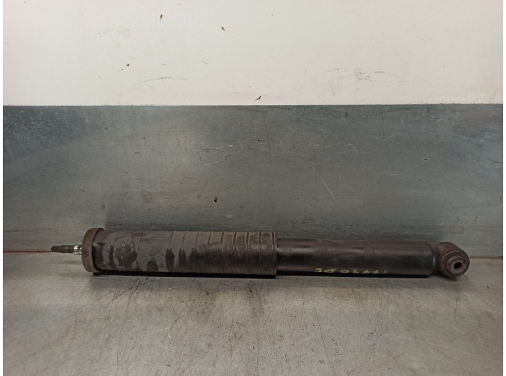 Recambio de amortiguador trasero izquierdo para smart coupe 1.0 cat referencia OEM IAM A4513202331  