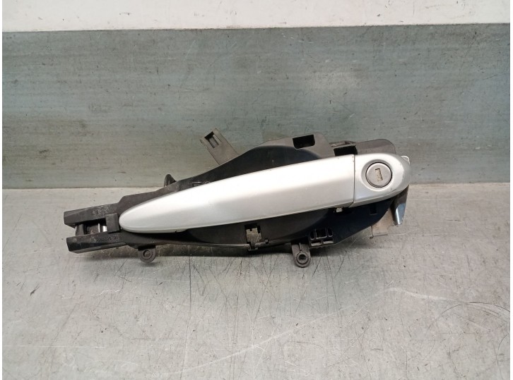 Recambio de maneta exterior delantera izquierda para bmw 3 (e90) 320 d referencia OEM IAM 51217060669 51217060669 