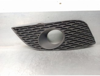 Recambio de rejilla paragolpes derecha para seat leon (1p1) 1.2 tsi referencia OEM IAM 1P0853666E  