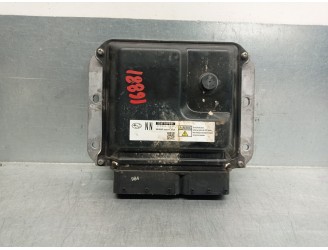 Recambio de centralita motor uce para subaru legacy kombi/outback b14 2.0 diesel cat referencia OEM IAM 22611AP841 2758009843 DE