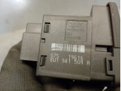 Replacement hazard warning switch for Audi Q3 (8UG) 2.0 16V TDI OEM IAM reference 8U1941509A 8U1941509A 