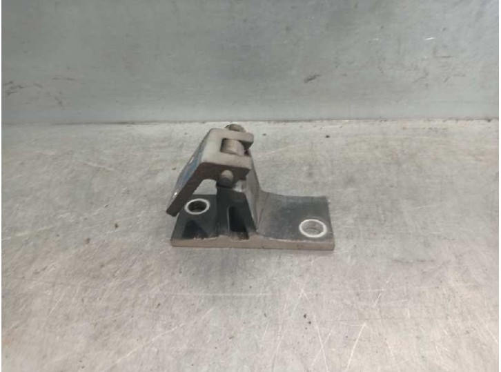 Recambio de bisagra puerta para audi s8 (d2) 4.2 v8 40v referencia OEM IAM 4D0831401 