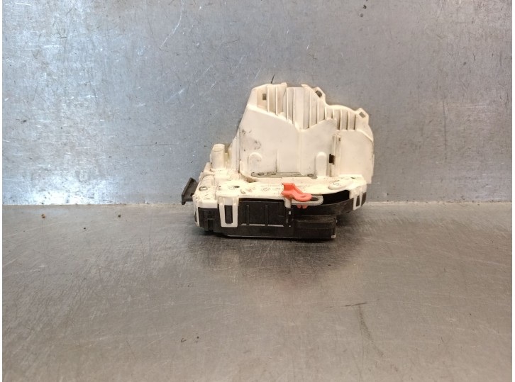 Recambio de cerradura puerta trasera derecha para dodge journey 2.0 16v crd cat referencia OEM IAM P04589696A 4589697AA 