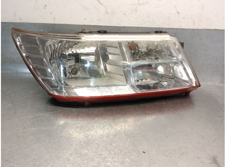 Recambio de faro derecho para dodge journey 2.0 16v crd cat referencia OEM IAM 05067788AC 5067788AC 