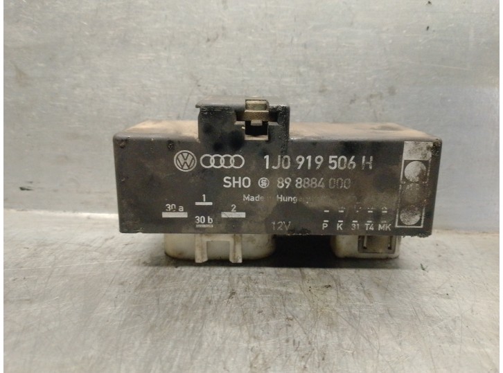 Recambio de caja precalentamiento para seat ibiza (6k1) 1.9 tdi referencia OEM IAM 1J0919506H 898884000 SHO