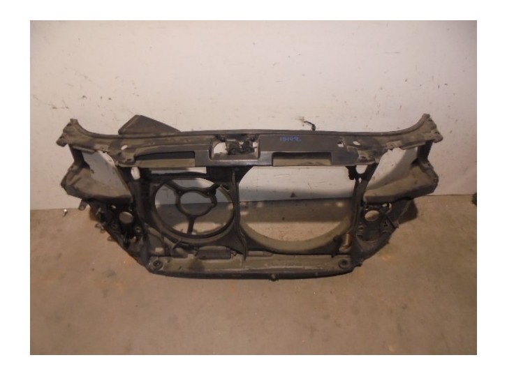 Recambio de panel frontal para audi a4 berlina (b5) 2.4 referencia OEM IAM DE FIBRA CON CERRADURA 