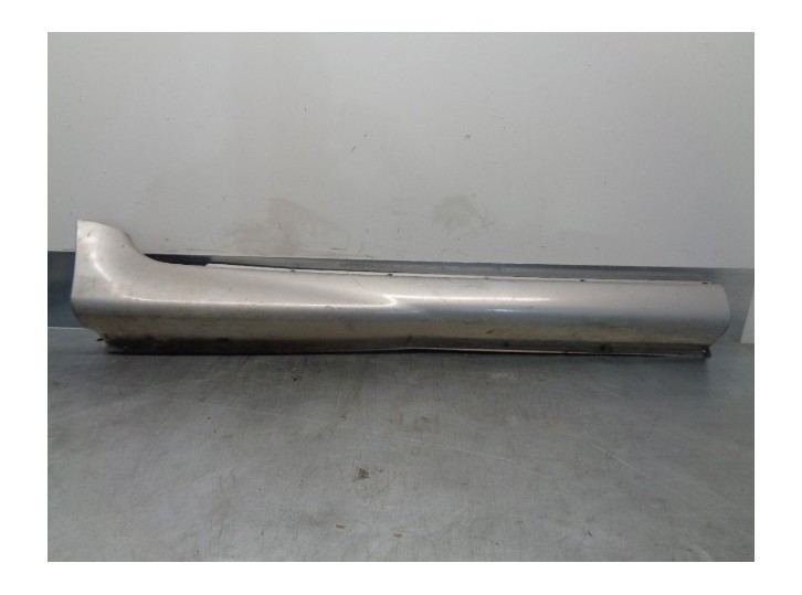 Recambio de faldon lateral para ssangyong musso 2.9 turbodiesel cat referencia OEM IAM 7955605800X  