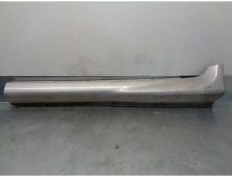 Recambio de faldon lateral para ssangyong musso 2.9 turbodiesel cat referencia OEM IAM 798605800X  