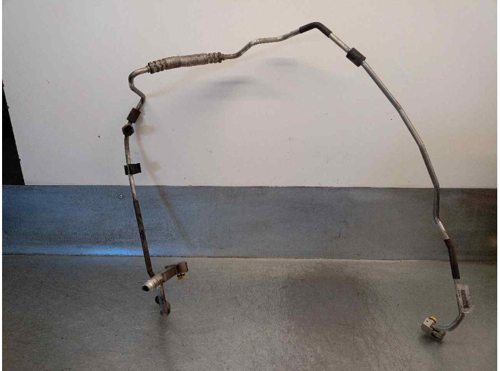 Replacement air conditioning pipes for BMW 1 Series Berlina (E81/E87) 2.0 16V Diesel CAT OEM IAM reference 64539151737 