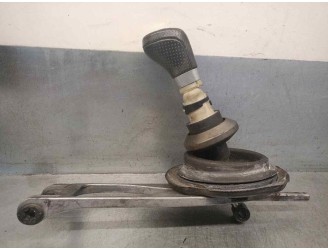 Recambio de mandos palanca de cambio para bmw serie 1 berlina (e81/e87) 2.0 16v diesel cat referencia OEM IAM 2260307  