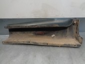 Recambio de faldon lateral para ssangyong musso 2.9 turbodiesel cat referencia OEM IAM 7956805800X 