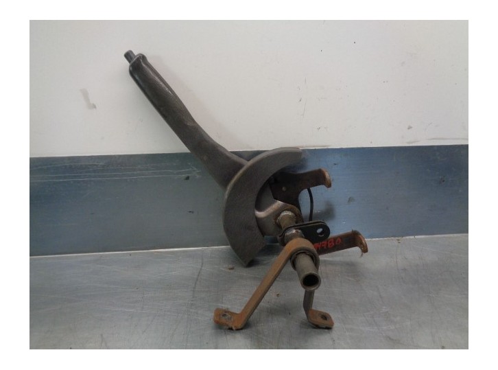 Recambio de palanca freno de mano para ssangyong musso 2.9 turbodiesel cat referencia OEM IAM 4910005102AAC  