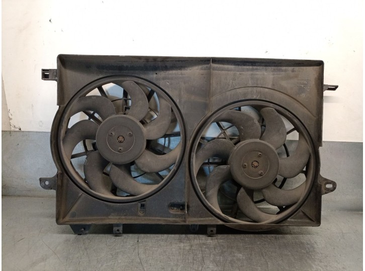 Recambio de electroventilador para saab 9-5 (ys3e) 2.0 t referencia OEM IAM 4576344  3135103221 BOSCH