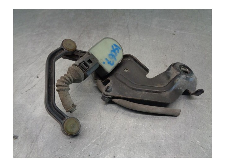 Recambio de sensor para audi a6 avant (4f5) 2.0 16v tfsi referencia OEM IAM 4F0616571K  