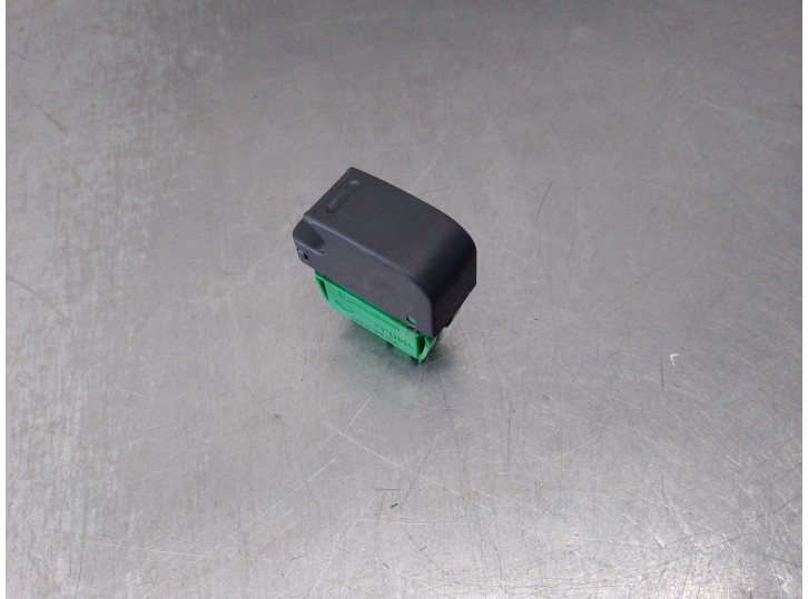 Recambio de mando elevalunas trasero derecho para citroën c1 1.0 cat (384f) referencia OEM IAM 846100HC1GA 