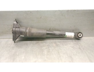 Recambio de amortiguador trasero izquierdo para opel corsa f (p2jo) 1.2 (68) referencia OEM IAM 9842159980 