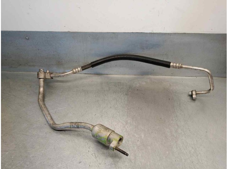 Replacement air conditioning hose for Chevrolet HHR 2.4 16V OEM IAM reference 22758304 