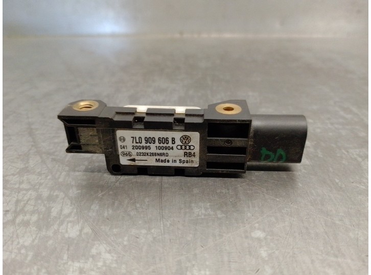 Recambio de sensor impacto para volkswagen touareg (7la) 2.5 tdi referencia OEM IAM 7L0909606B BOSCH