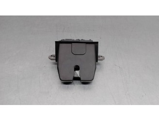 Replacement boot / tailgate lock for Ford Focus sedan (CB4) 1.6 TDCi cat OEM IAM reference 8M51R442A66CB 4 PINS 5 DOOR