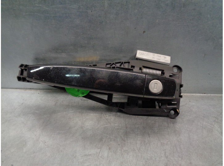 Recambio de maneta exterior delantera izquierda para chevrolet cruze 1.8 cat referencia OEM IAM   