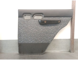 Recambio de guarnecido puerta trasera derecha para hyundai galloper ii (jk-01) 2.5 td intercooler referencia OEM IAM HR623216 