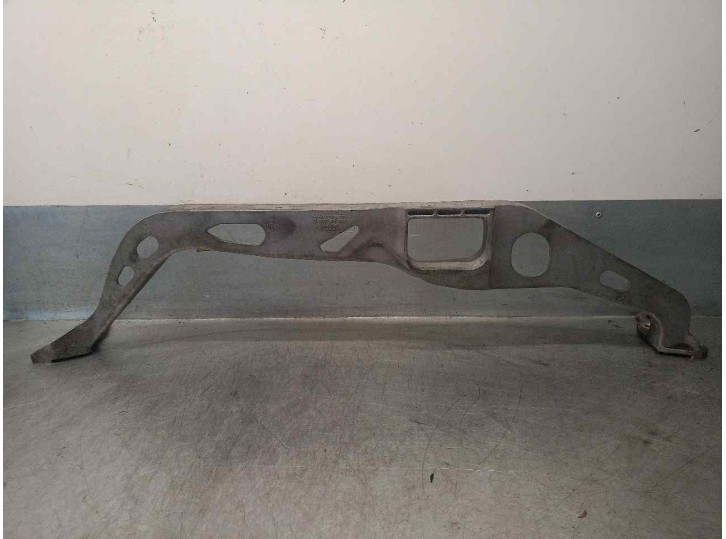 Recambio de soporte motor para audi a4 ber. (b8) 2.0 16v tdi referencia OEM IAM 8K0199521  