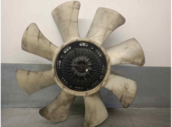 Recambio de ventilador viscoso motor para kia sorento 2.5 crdi referencia OEM IAM 2526142920  