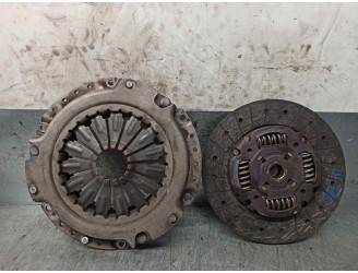 Recambio de kit embrague para ssangyong musso 2.9 turbodiesel cat referencia OEM IAM 3010005200 