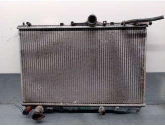 Replacement water radiator for Mitsubishi Carisma Berlina 5 (DA0) 1.9 Turbodiesel OEM IAM reference 8MK376724 MR187415 BEHR