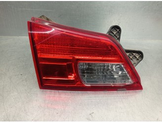 Recambio de piloto trasero izquierdo para subaru legacy kombi/outback b14 2.0 diesel cat referencia OEM IAM 84912AJ240 DE PORTON