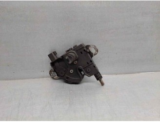Replacement hood latch for Ford Focus lim. (CB4) 1.6 TDCi CAT OEM IAM reference 3M5116700AB BLIND CLIP 