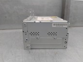 Replacement audio system / CD radio for Opel Insignia saloon 2.0 CDTi cat OEM IAM reference 13332702 GM