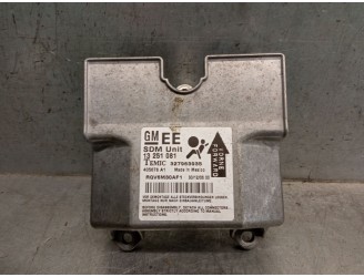 Recambio de centralita airbag para opel astra h ber. 1.6 16v referencia OEM IAM 405678A1 RQV6M30AF1 327963935