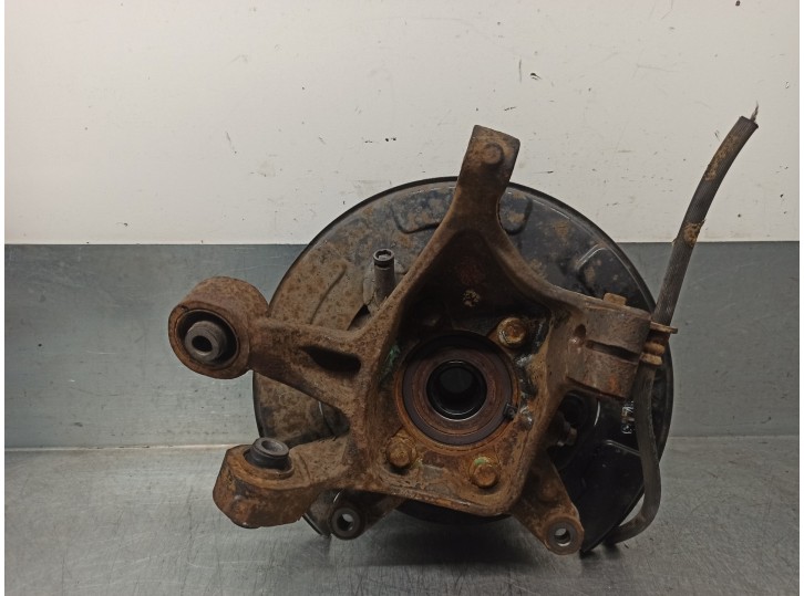 Recambio de mangueta trasera derecha para subaru legacy kombi/outback b14 2.0 diesel cat referencia OEM IAM 28411AJ000  